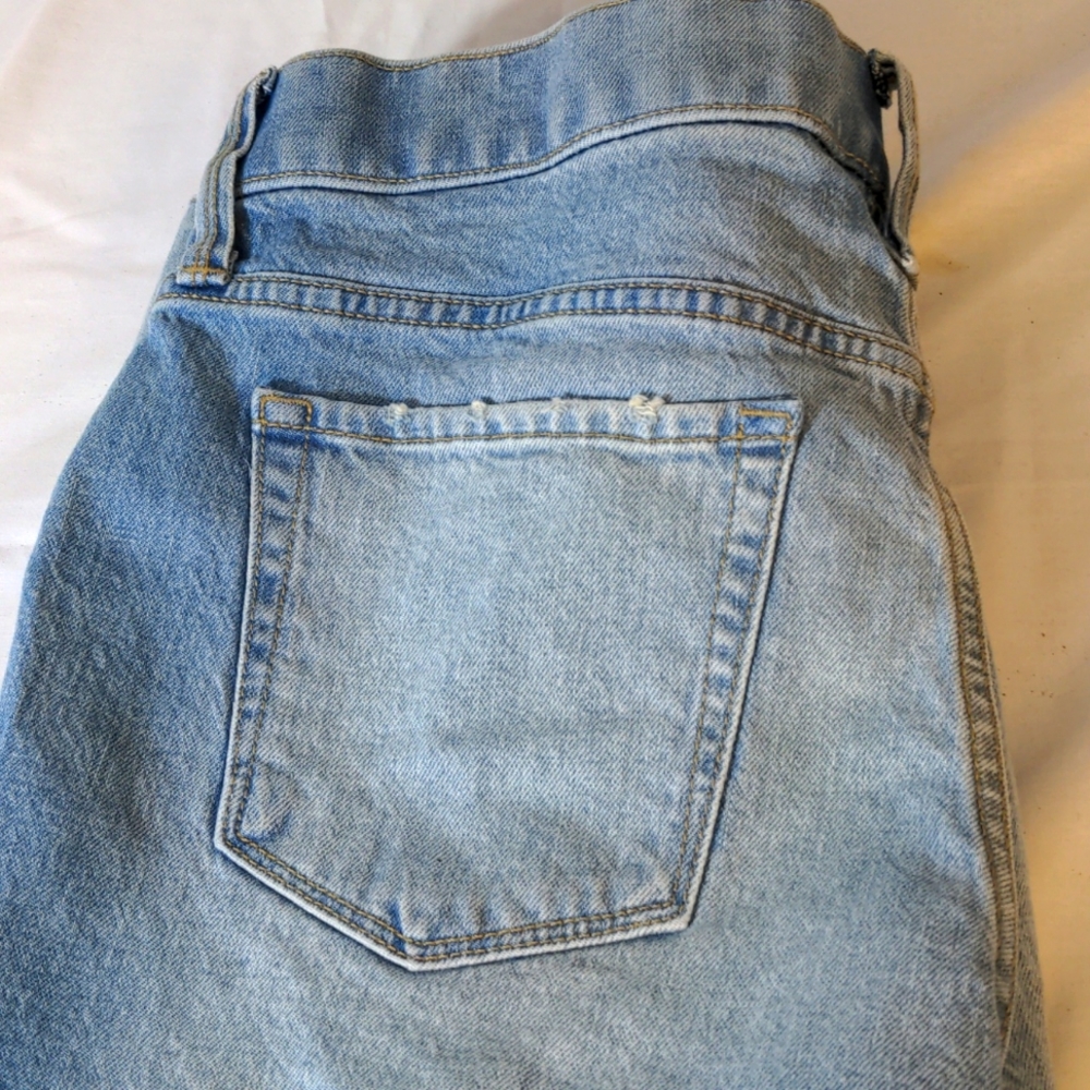 Isabel Maternity Shorts - Picture 4 of 4